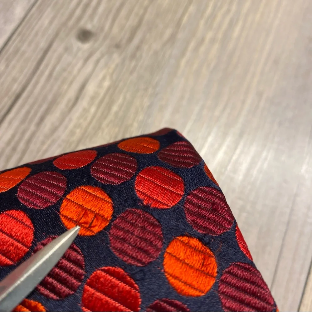 JOS. A. BANK Signature Collection Mens Big Polka Dots Tie Popping Color  Italy
